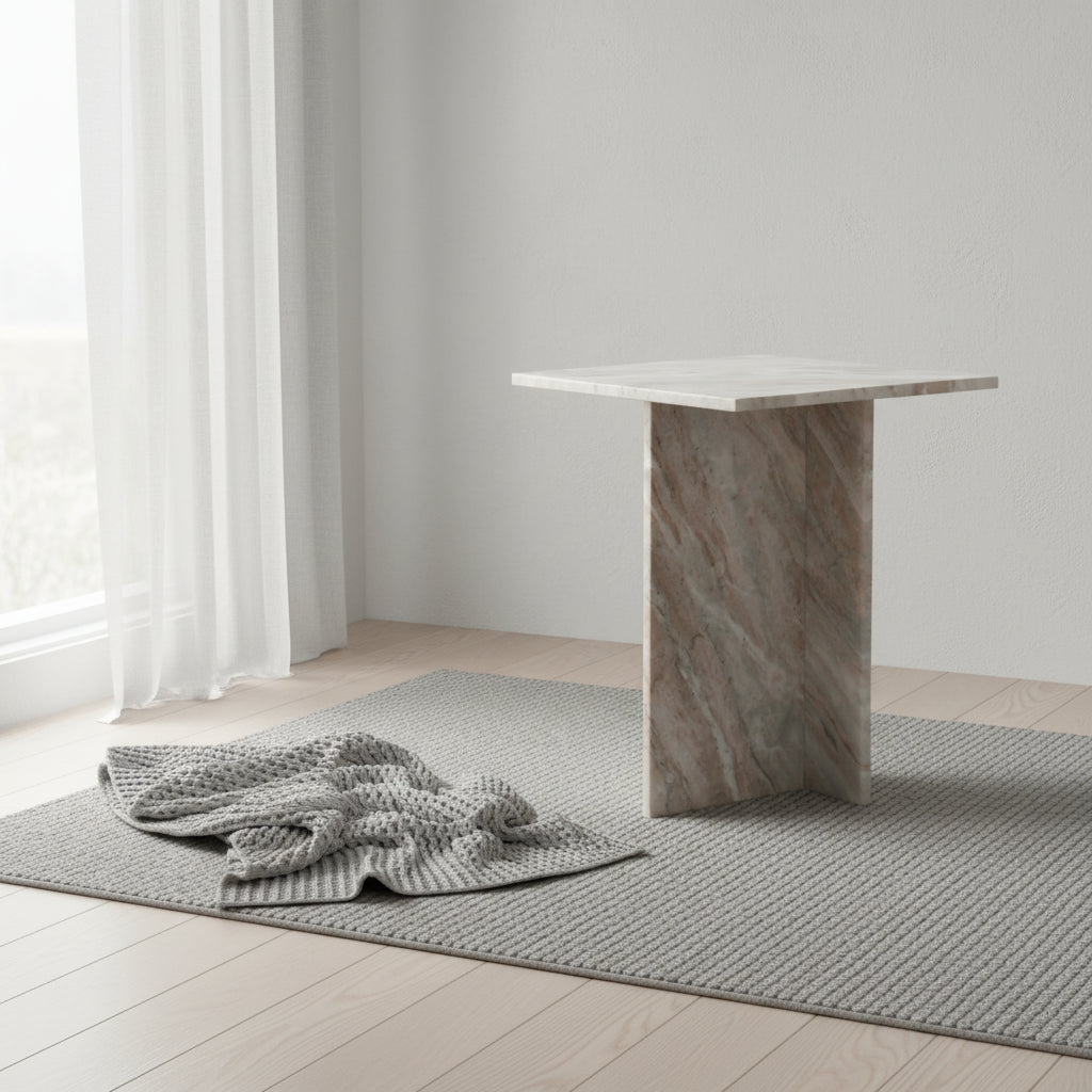 18.5 Table d'appoint contemporaine faite à la main en marbre naturel en forme de T, Gris/Beige, par