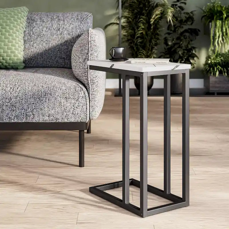 Table d'appoint étroite